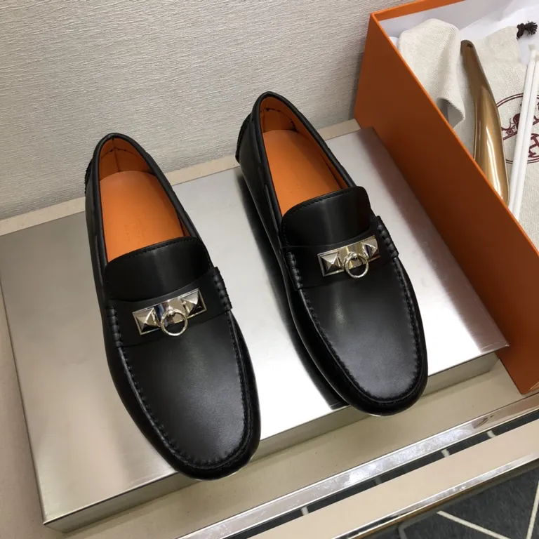 Hermes Shoe 